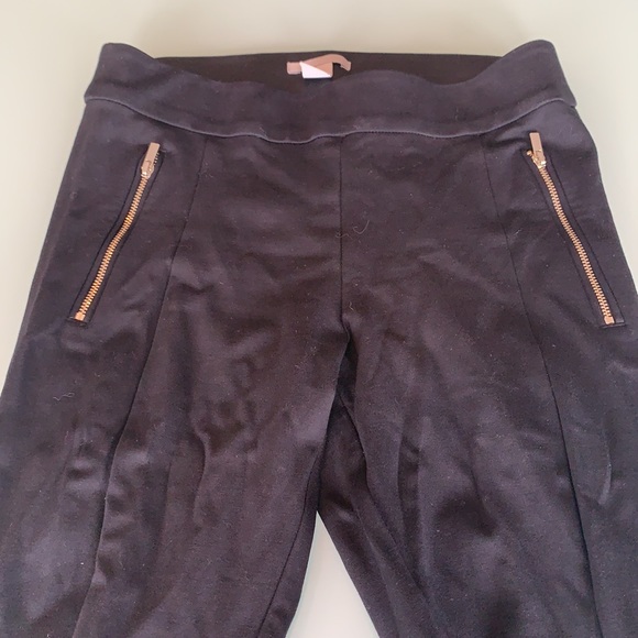 H&M stretchy saddle pants. - Picture 3 of 5